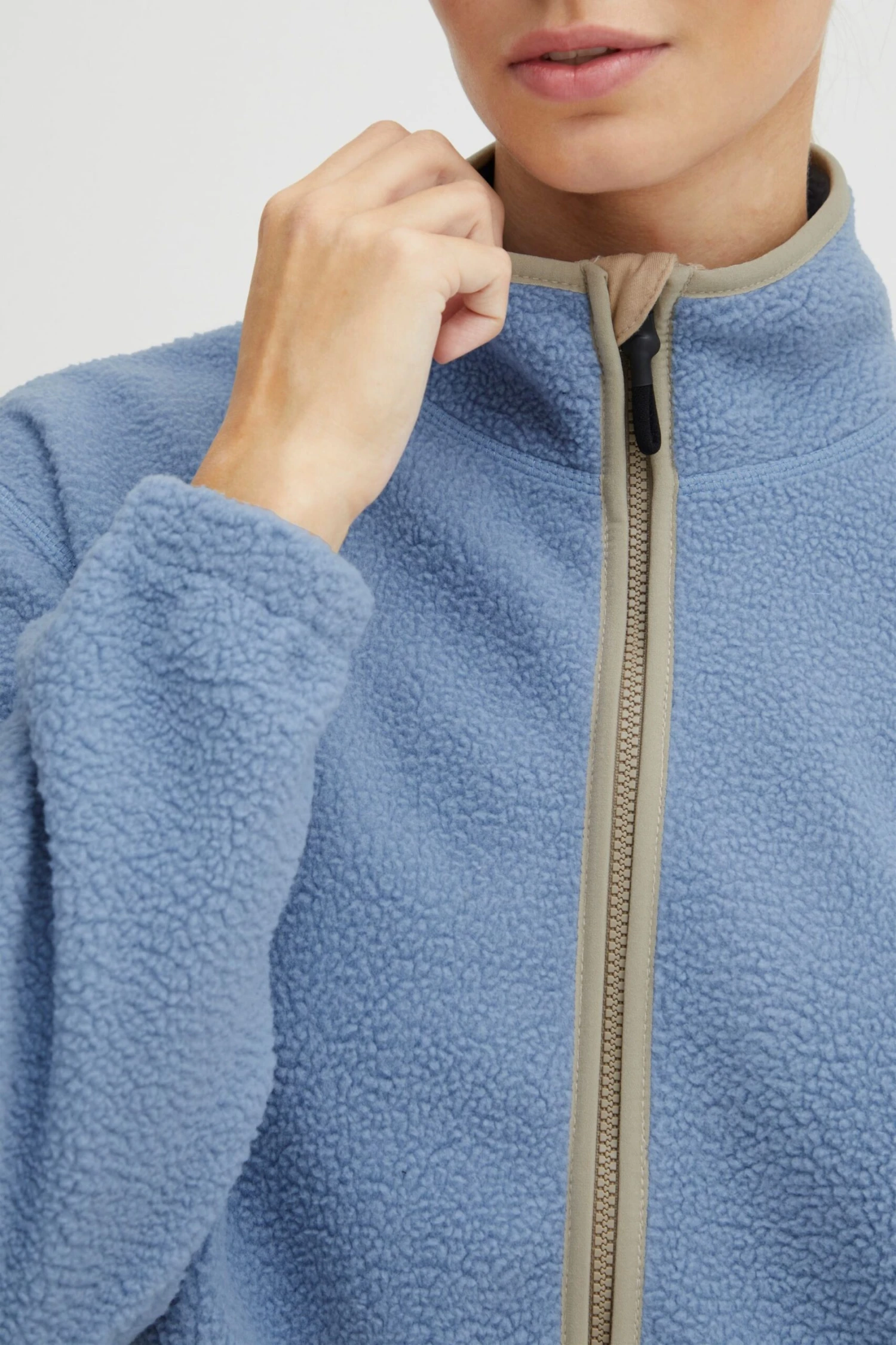 OXMO Übergangsjacken Fleecejacke Oxpiper Frauen Blau 7 OXMO Übergangsjacken Fleecejacke Oxpiper Frauen Blau – Bild 7