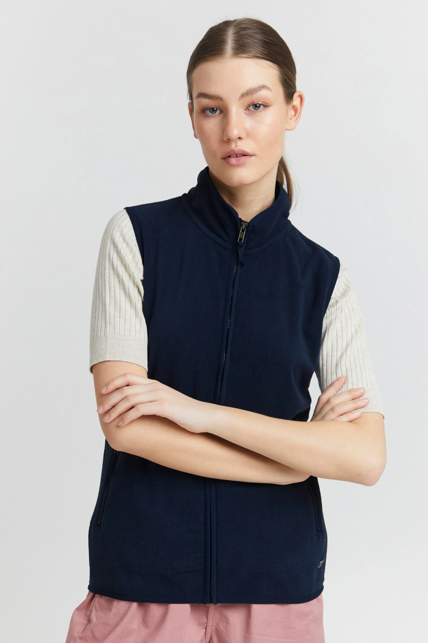 OXMO Westen Fleeceweste Ragnara Frauen Dunkelblau / Blaumeliert 2 OXMO Westen Fleeceweste Ragnara Frauen Dunkelblau / Blaumeliert – Bild 2