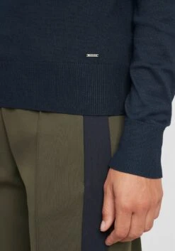 OXMO Pullover Rollkragenpullover Wina Frauen Dunkelblau -OXMO Verkaufs-Shop 1720856debfbbcf10346a861d18b689e