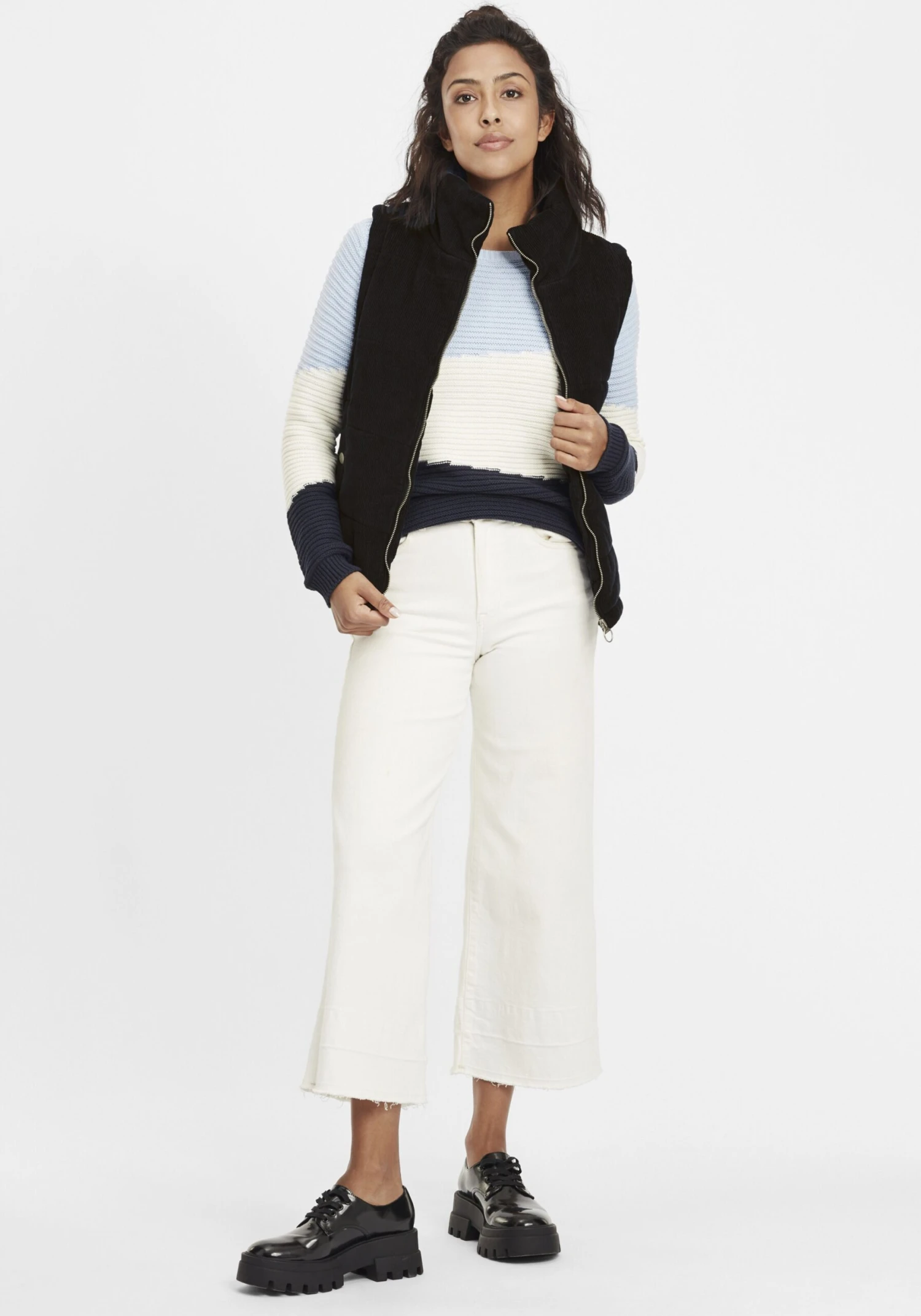 OXMO Westen Weste Videma Frauen Schwarz 3 OXMO Westen Weste Videma Frauen Schwarz – Bild 3