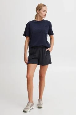 OXMO Shorts Regular Hose Oxfrinka Frauen Schwarz 9 OXMO Shorts Regular Hose Oxfrinka Frauen Schwarz -OXMO Verkaufs-Shop 2132342524fc11612419a92fc9b523c4
