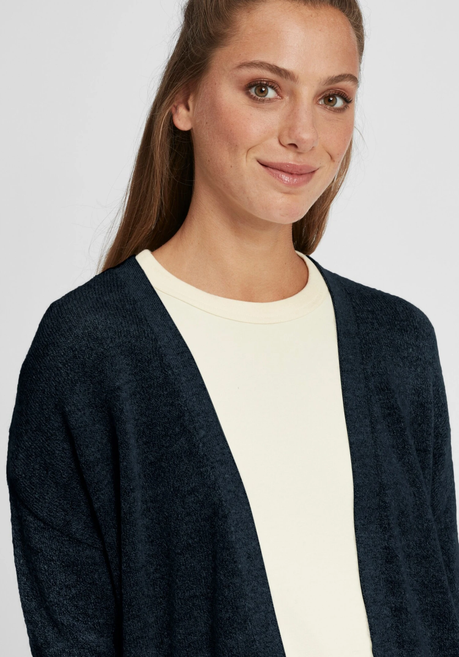 OXMO Strickjacken Strickjacke Gisele Frauen Blau 5 OXMO Strickjacken Strickjacke Gisele Frauen Blau – Bild 5