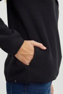 OXMO Outdoorjacken Fleecejacke Frauen Schwarz -OXMO Verkaufs-Shop 22471cb0c408c654edc1808725bf809f