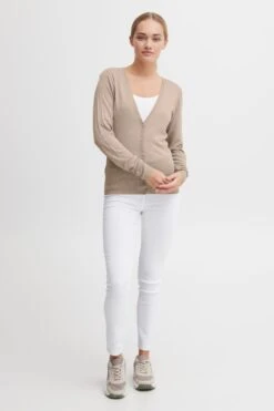 OXMO Strickjacken Strickjacke Oxhelene Frauen Braun -OXMO Verkaufs-Shop 24a204c36d28c5937225fa9cb54f356a