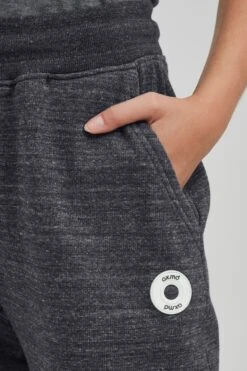 OXMO Jogginghosen Loosefit Sweathose Heldana Frauen Schwarz 11 OXMO Jogginghosen Loosefit Sweathose Heldana Frauen Schwarz -OXMO Verkaufs-Shop 2c170e742a456bf4341e4a8817bae03a