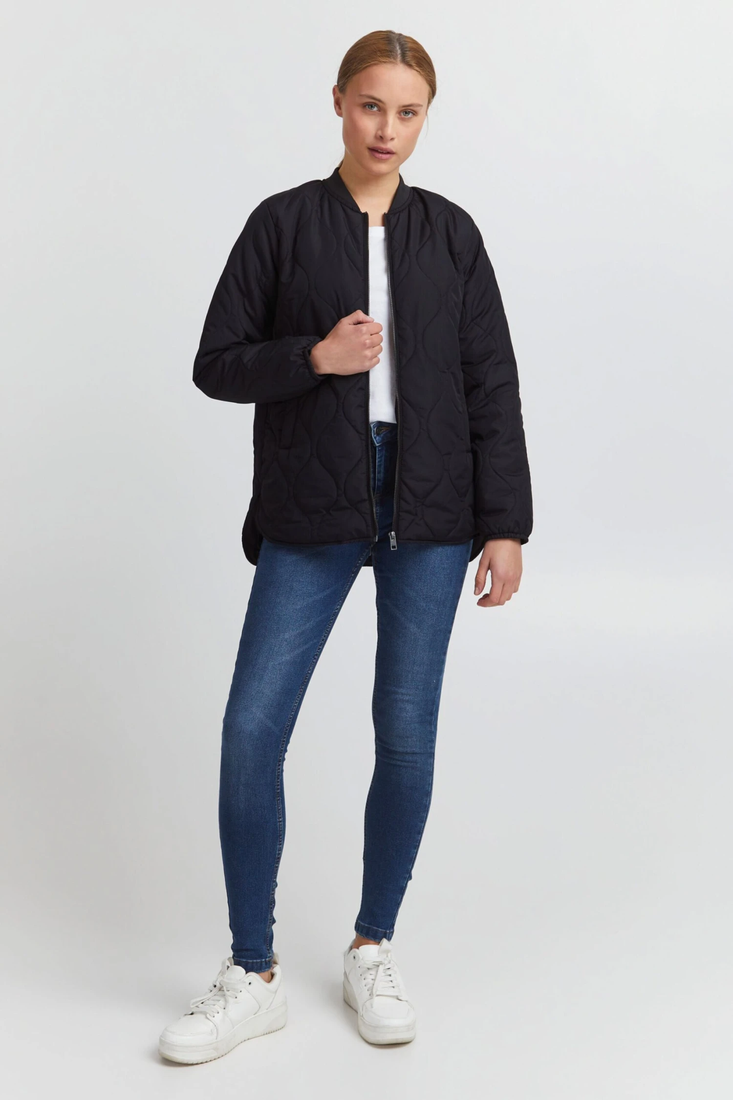 OXMO Übergangsjacken Steppjacke Saga Frauen Schwarz 3 OXMO Übergangsjacken Steppjacke Saga Frauen Schwarz – Bild 3