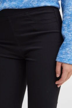 OXMO Hosen Slimfit Leggings Keily Frauen Schwarz 9 OXMO Hosen Slimfit Leggings Keily Frauen Schwarz -OXMO Verkaufs-Shop 344907798bb3f59e50396c8a55e409fe