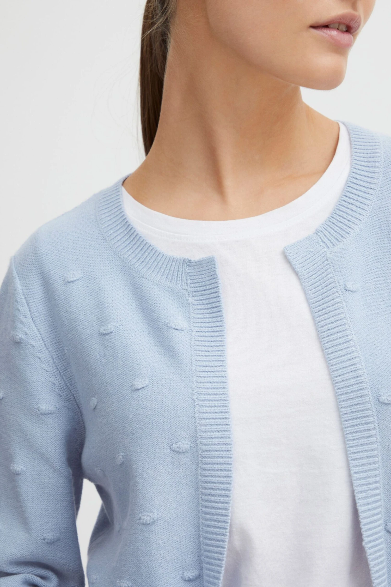 OXMO Strickjacken Strickjacke Kalotta Frauen Hellblau 5 OXMO Strickjacken Strickjacke Kalotta Frauen Hellblau – Bild 5