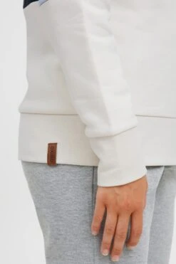 OXMO Sweatshirts Sweatshirt Trine Frauen Hellblau / Dunkelblau -OXMO Verkaufs-Shop 3c4772fef464a8bc449ce34d88d34409