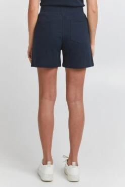 OXMO Hosen Regular Shorts Wim Frauen Dunkelblau 9 OXMO Hosen Regular Shorts Wim Frauen Dunkelblau -OXMO Verkaufs-Shop 3d3d5ee634bc4988d065f2a2c7a0ed10
