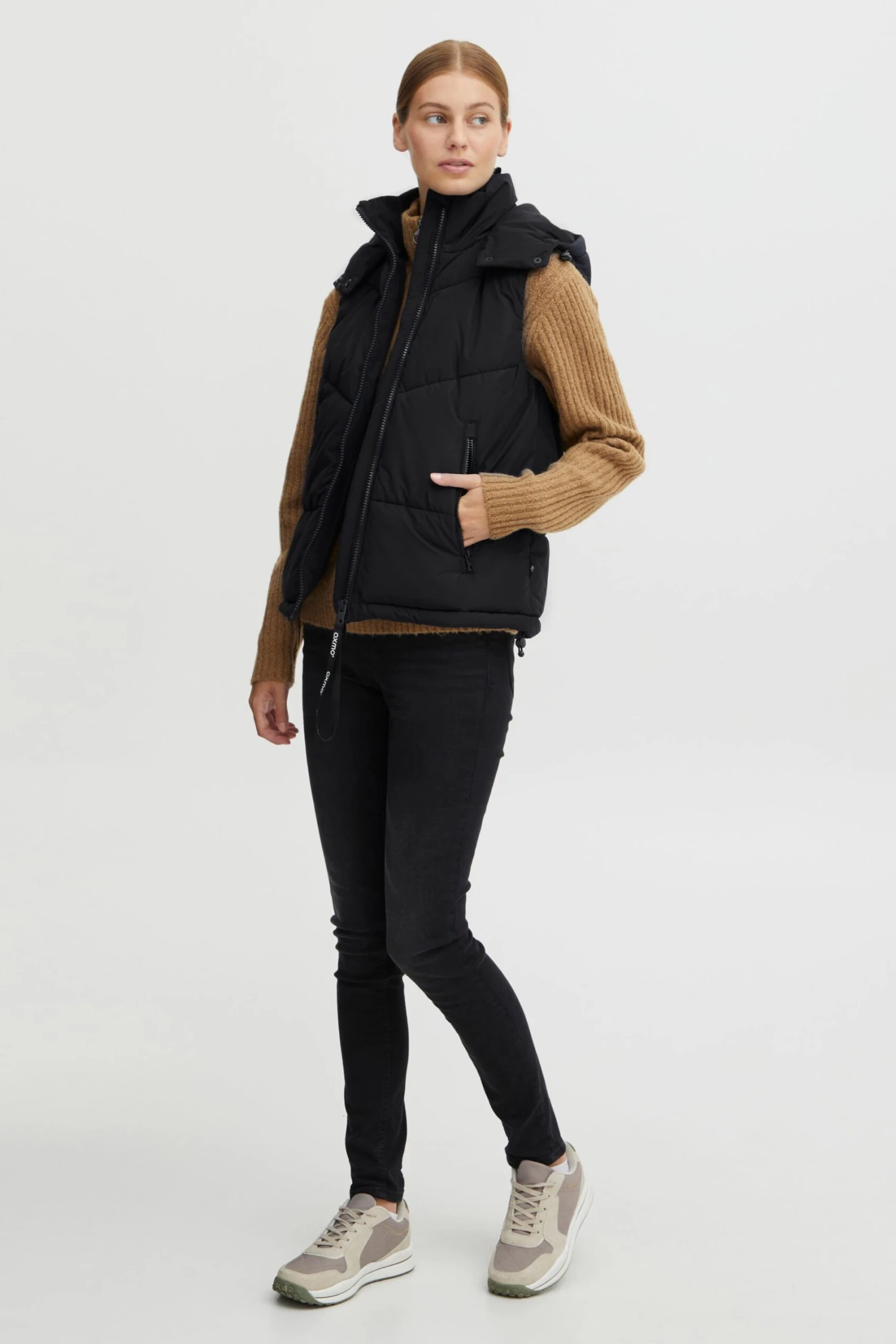 OXMO Westen Steppweste Ox-Juliette Frauen Schwarz 2 OXMO Westen Steppweste Ox-Juliette Frauen Schwarz – Bild 2