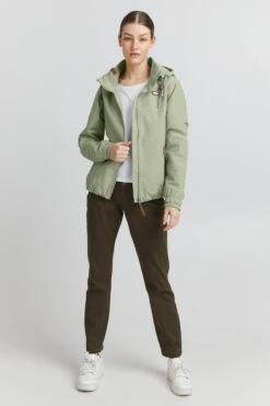 OXMO Übergangsjacken Übergangsjacke Tinna Frauen Grün 8 OXMO Übergangsjacken Übergangsjacke Tinna Frauen Grün -OXMO Verkaufs-Shop 426ffc97c28b1a08fa753a6d42120c09