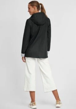 OXMO Übergangsjacken Regenjacke Becky Frauen Schwarz -OXMO Verkaufs-Shop 431aeac7ba0330e273253501a6c8a68b