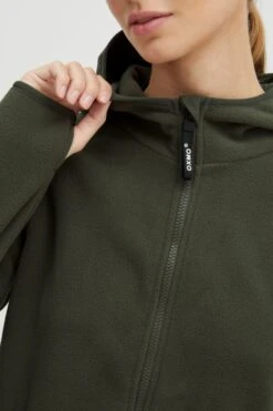 OXMO Outdoorjacken Fleecejacke FINJA Frauen Dunkelgrün -OXMO Verkaufs-Shop 67210a1c23f23382a84d7ac96628f9d6