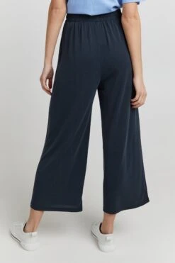 OXMO Stoffhosen Wide Leg Stoffhose OXBryndis Frauen Dunkelblau / Blaumeliert -OXMO Verkaufs-Shop 67c532e8303d9076e93110dbbee7d496