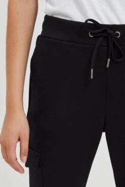 OXMO Cargohosen Loosefit Cargohose Henni Frauen Schwarz -OXMO Verkaufs-Shop 67dd1bae57871037e0d77f103cc0250d