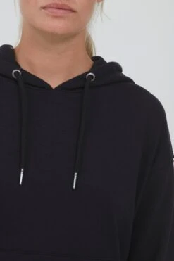 OXMO Pullover Kapuzenpullover Greta Frauen Schwarz -OXMO Verkaufs-Shop 6e742d7b6e72bdd595d5815875f260ed