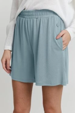 OXMO Hosen Loosefit Shorts BJÖRK Frauen Blau -OXMO Verkaufs-Shop 722b7cb83e1f2a311ec438b4ad1bc8f1