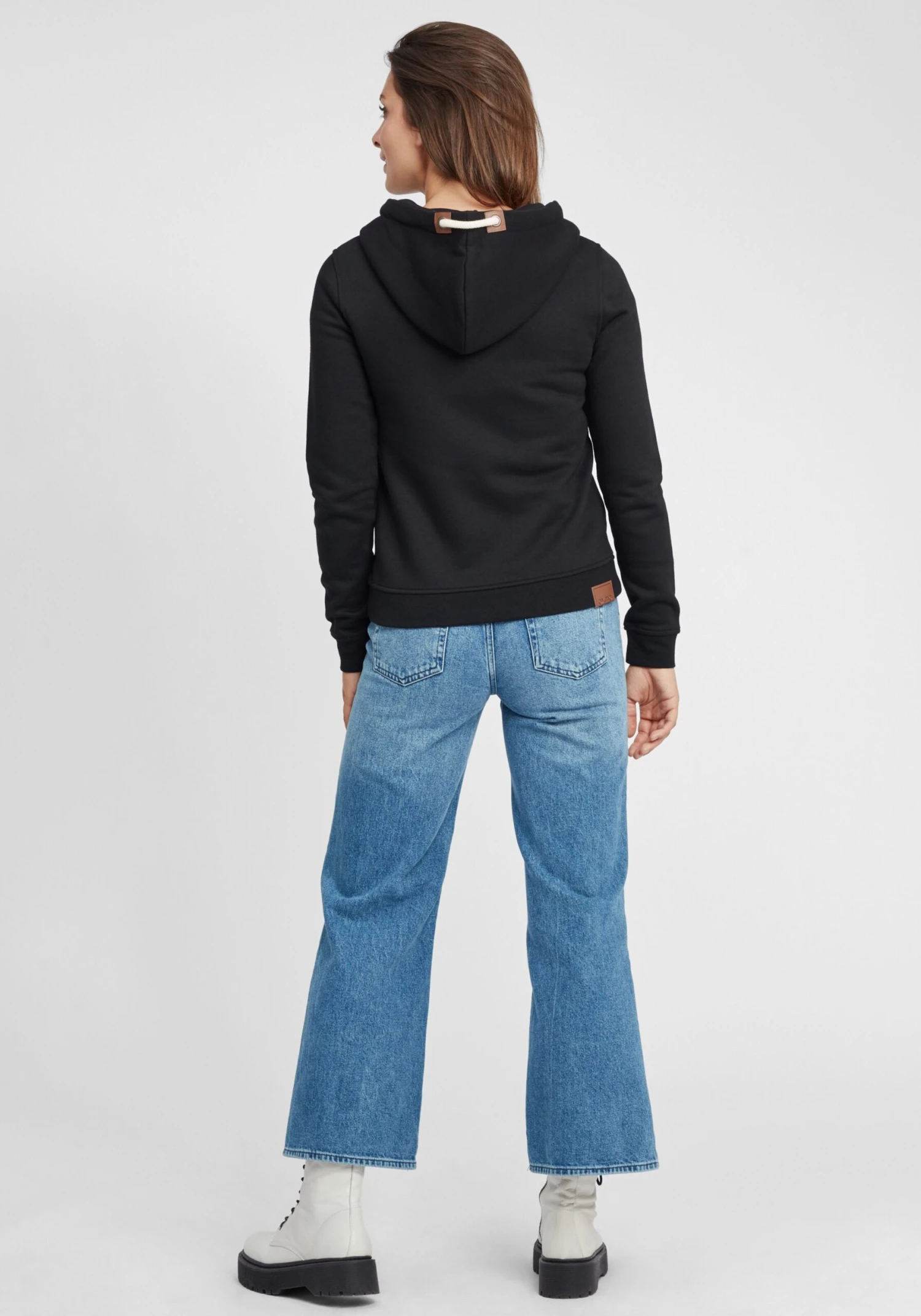 OXMO Sweatjacken Kapuzensweatjacke Vicky Zip-Hood Frauen Schwarz 4 OXMO Sweatjacken Kapuzensweatjacke Vicky Zip-Hood Frauen Schwarz – Bild 4