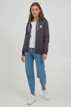 OXMO Sweatjacken Kapuzensweatjacke HELNA Frauen Schwarz -OXMO Verkaufs-Shop 7fc260b78e4aa2a1e5e1efbdca10e44e