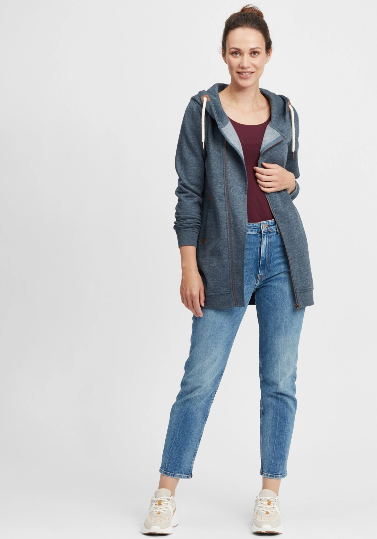 OXMO Sweatjacken Kapuzensweatjacke Vicky Zip Hood Long Frauen Blau 3 OXMO Sweatjacken Kapuzensweatjacke Vicky Zip Hood Long Frauen Blau – Bild 3