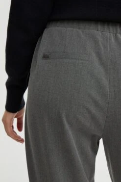 OXMO Stoffhosen Regular Jogginghose Dovi Frauen Dunkelgrau -OXMO Verkaufs-Shop 83a9cefbf5026d12e30d4719d49d16c0