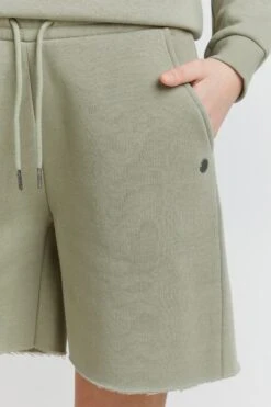 OXMO Shorts Wide Leg Sweatshorts Hope Frauen Grün 10 OXMO Shorts Wide Leg Sweatshorts Hope Frauen Grün -OXMO Verkaufs-Shop 84a98475d50a859656b91363b962067c