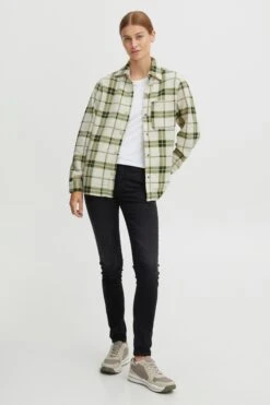 OXMO Übergangsjacken Übergangsjacke Chia Frauen Grün 9 OXMO Übergangsjacken Übergangsjacke Chia Frauen Grün -OXMO Verkaufs-Shop 867c5d02b9622305639d1b43b1b6a004