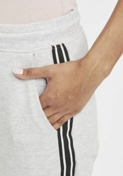 OXMO Jogginghosen Regular Sweathose Gabrilla Frauen Grau 10 OXMO Jogginghosen Regular Sweathose Gabrilla Frauen Grau -OXMO Verkaufs-Shop 89aab8fbeabe7238edf6fb6d7c95c09a