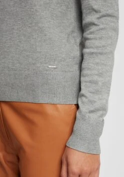OXMO Pullover Rollkragenpullover Wina Frauen Grau -OXMO Verkaufs-Shop 8b198c2bed7234533efa895713f2a090