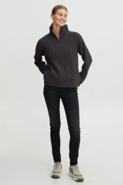 OXMO Pullover Strickpullover Saline Frauen Schwarz -OXMO Verkaufs-Shop 8d9aa43ac3660c865127840684af7ead