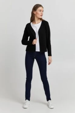 OXMO Sweatjacken Sweatjacke OXJonia Frauen Schwarz -OXMO Verkaufs-Shop 8e90b7c1a30f7a3aabd6df3baa566805