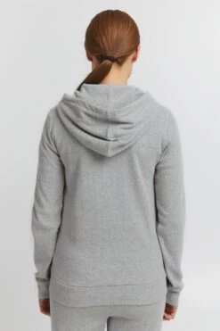 OXMO Sweatjacken Kapuzensweatshirtjacke Lova Frauen Hellgrau 9 OXMO Sweatjacken Kapuzensweatshirtjacke Lova Frauen Hellgrau -OXMO Verkaufs-Shop 94688eb5e25e94f2864898606f369c69