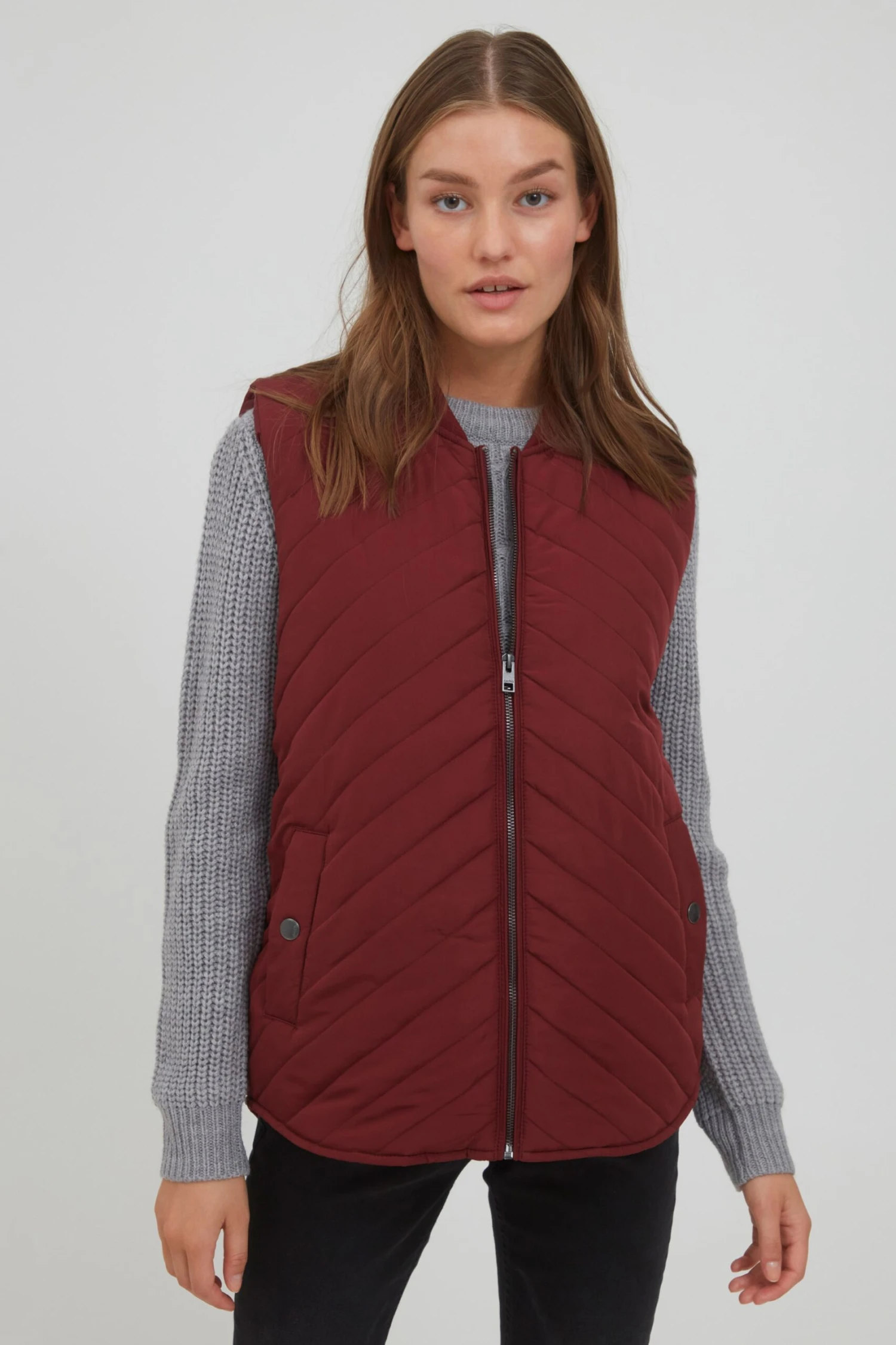 OXMO Westen Steppweste Macy Frauen Rostrot 2 OXMO Westen Steppweste Macy Frauen Rostrot – Bild 2