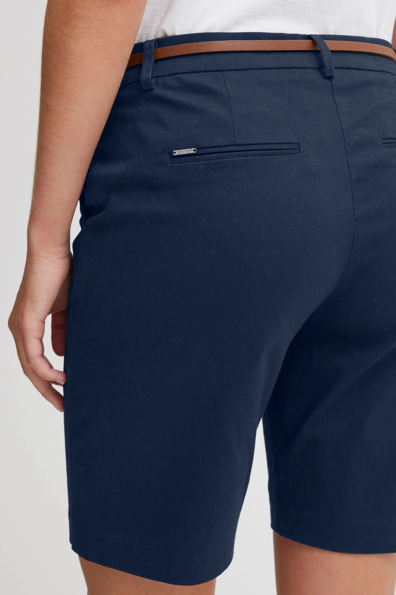 OXMO Hosen Regular Shorts Daney Frauen Blau 6 OXMO Hosen Regular Shorts Daney Frauen Blau – Bild 6