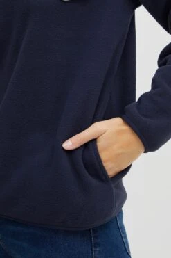 OXMO Outdoorjacken Fleecejacke Frauen Blau -OXMO Verkaufs-Shop 9e492c03a8fe7cba6d2a2a25f80c9059