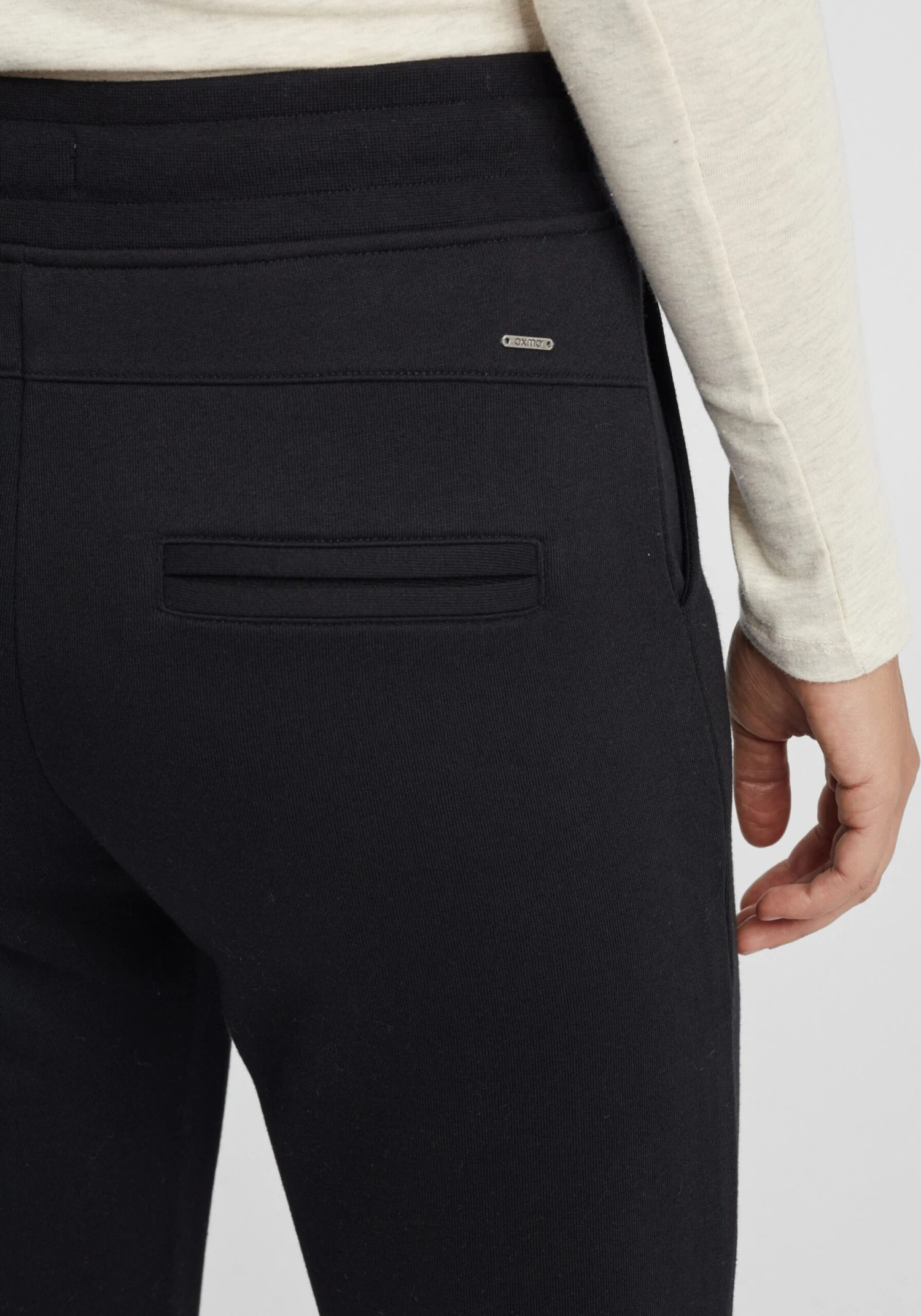 OXMO Jogginghosen Loosefit Sweathose Olivia Frauen Schwarz 6 OXMO Jogginghosen Loosefit Sweathose Olivia Frauen Schwarz – Bild 6