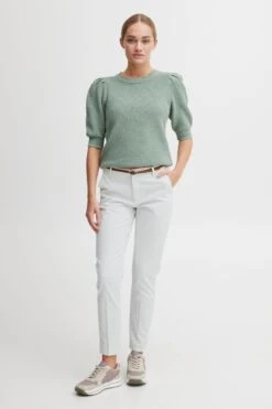 OXMO Stoffhosen Tapered Hose Oxdaisy Frauen Weiß 9 OXMO Stoffhosen Tapered Hose Oxdaisy Frauen Weiß -OXMO Verkaufs-Shop a542a473dfee28fe17b31bbd612d536b