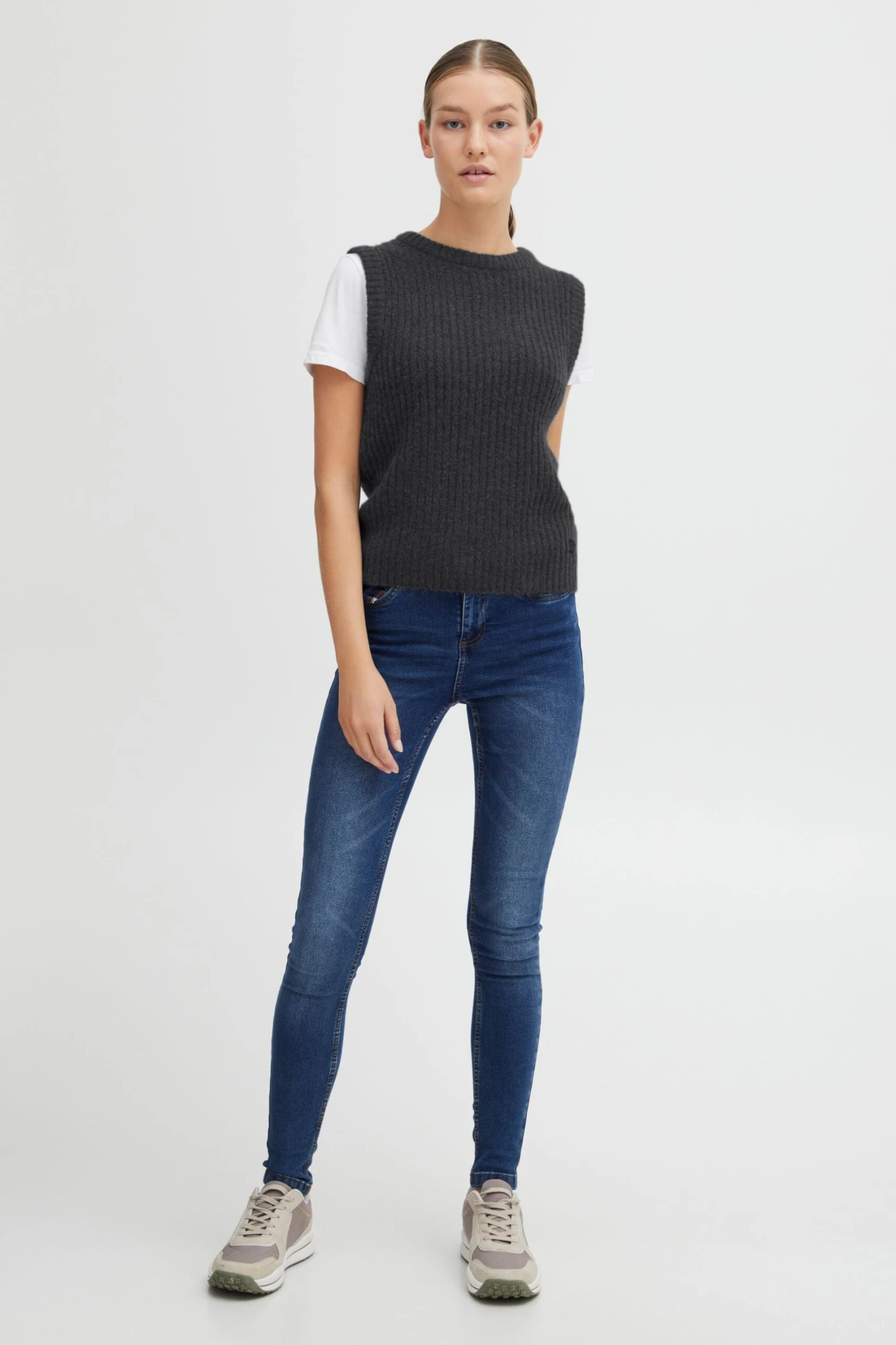 OXMO Pullunder Pullover Salis Frauen Schwarz 4 OXMO Pullunder Pullover Salis Frauen Schwarz – Bild 4