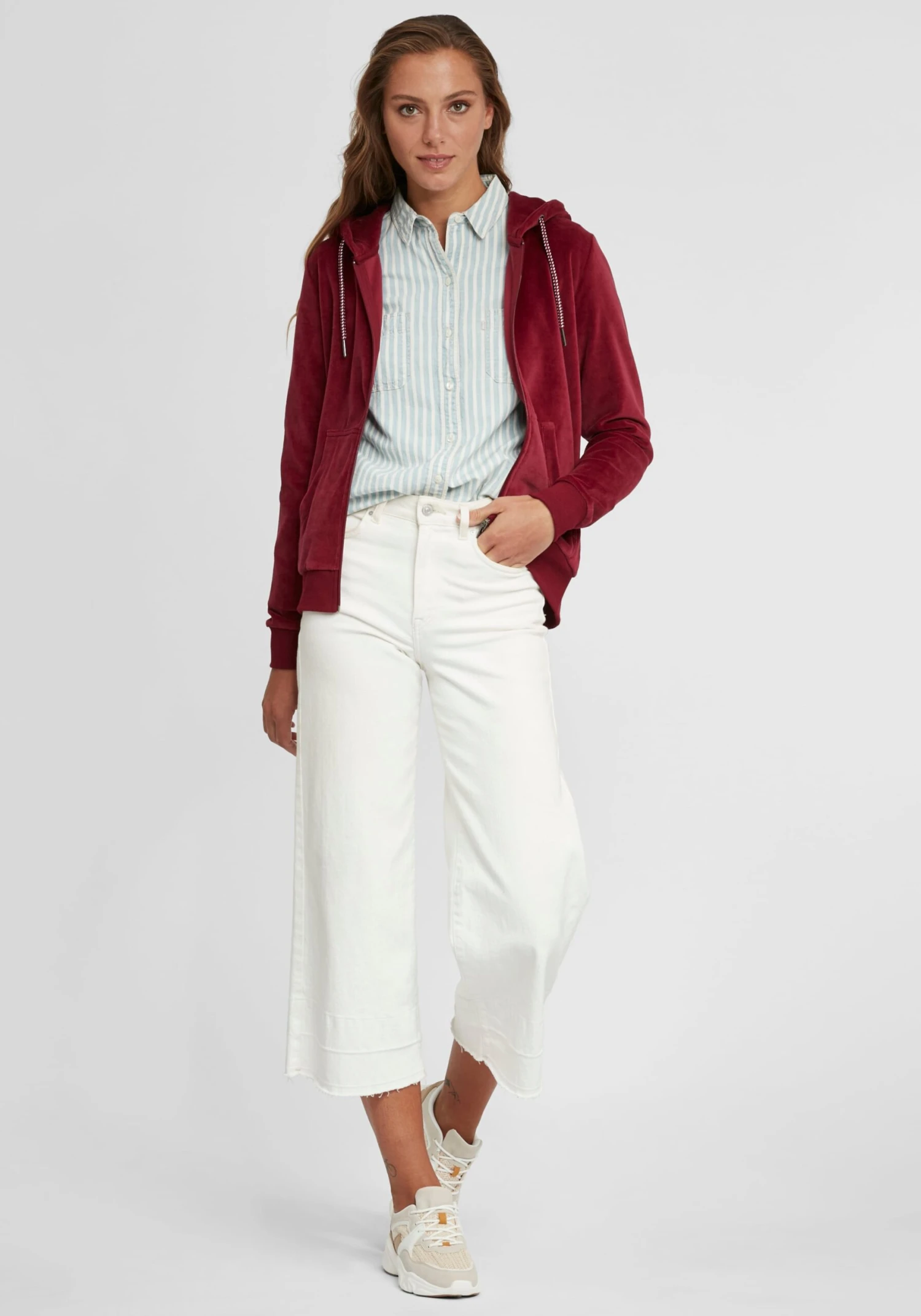 OXMO Sweatjacken Kapuzensweatjacke Nicky Frauen Rot 3 OXMO Sweatjacken Kapuzensweatjacke Nicky Frauen Rot – Bild 3