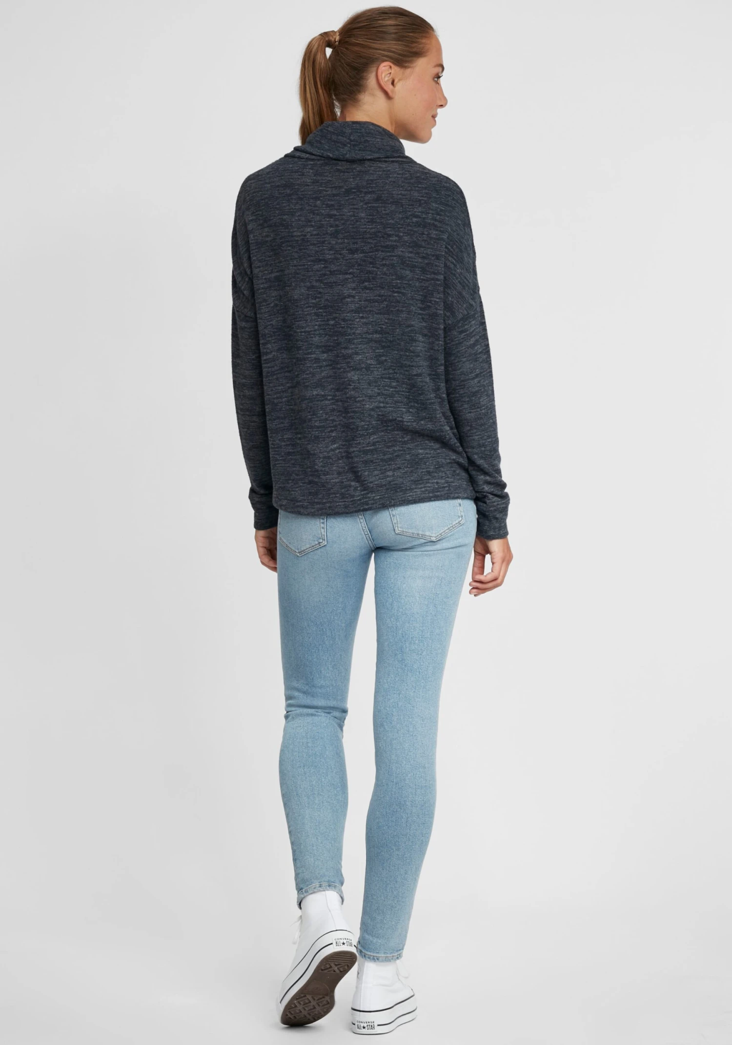 OXMO Pullover Hoodie Belma Frauen Blau 4 OXMO Pullover Hoodie Belma Frauen Blau – Bild 4