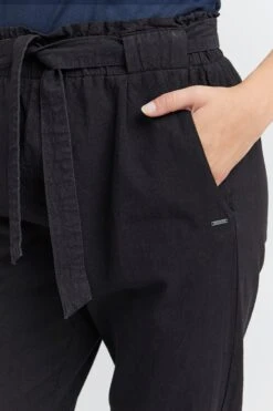 OXMO Bundfaltenhosen Loosefit Hose Lennja Frauen Schwarz -OXMO Verkaufs-Shop b74505e95c60580232eddd7b8464bfe5