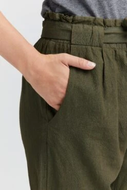 OXMO Bundfaltenhosen Loosefit Hose Lennja Frauen Oliv -OXMO Verkaufs-Shop b75ff336775588886e98ed32e1abaf19