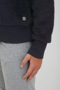 OXMO Pullover Rundhalspullover ANNICA Frauen Dunkelblau 11 OXMO Pullover Rundhalspullover ANNICA Frauen Dunkelblau -OXMO Verkaufs-Shop b934a2855531e141488faded02ab58a0