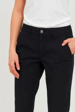 OXMO Chinos Loosefit Chinohose CHILLI Frauen Schwarz -OXMO Verkaufs-Shop c4e15ce47c920b07e47f0db0eb4e580e