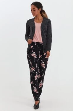 OXMO Strickjacken Strickjacke NENA Frauen Grau / Graumeliert -OXMO Verkaufs-Shop c67784a5d0ed4ebcb30544c1c92a40fc