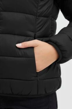 OXMO Übergangsjacken Steppjacke Bene Frauen Schwarz -OXMO Verkaufs-Shop ca173be588e7227c1f6570477e1470ed