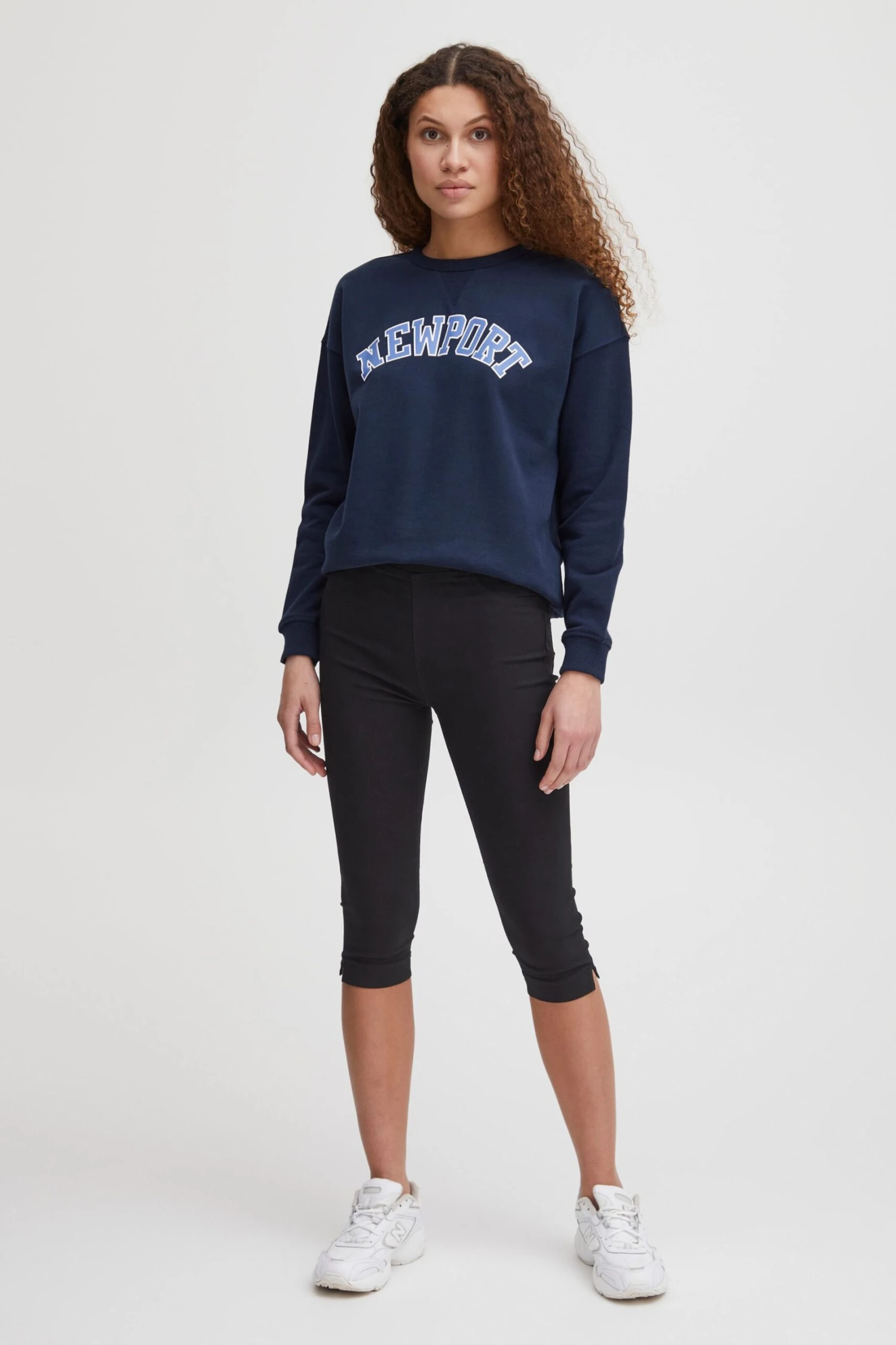 OXMO 3/4 Hosen Skinny Hose Keana Frauen Schwarz 4 OXMO 3/4 Hosen Skinny Hose Keana Frauen Schwarz – Bild 4