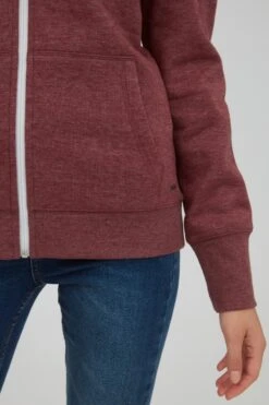 OXMO Sweatjacken Kapuzensweatjacke Frauen Weinrot -OXMO Verkaufs-Shop d2910a68ca0e01371699b51b1c4271b2