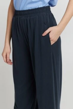 OXMO Stoffhosen Wide Leg Stoffhose OXBryndis Frauen Dunkelblau / Blaumeliert -OXMO Verkaufs-Shop d5e3b0110fa52cb288f0c0ed81d67b44